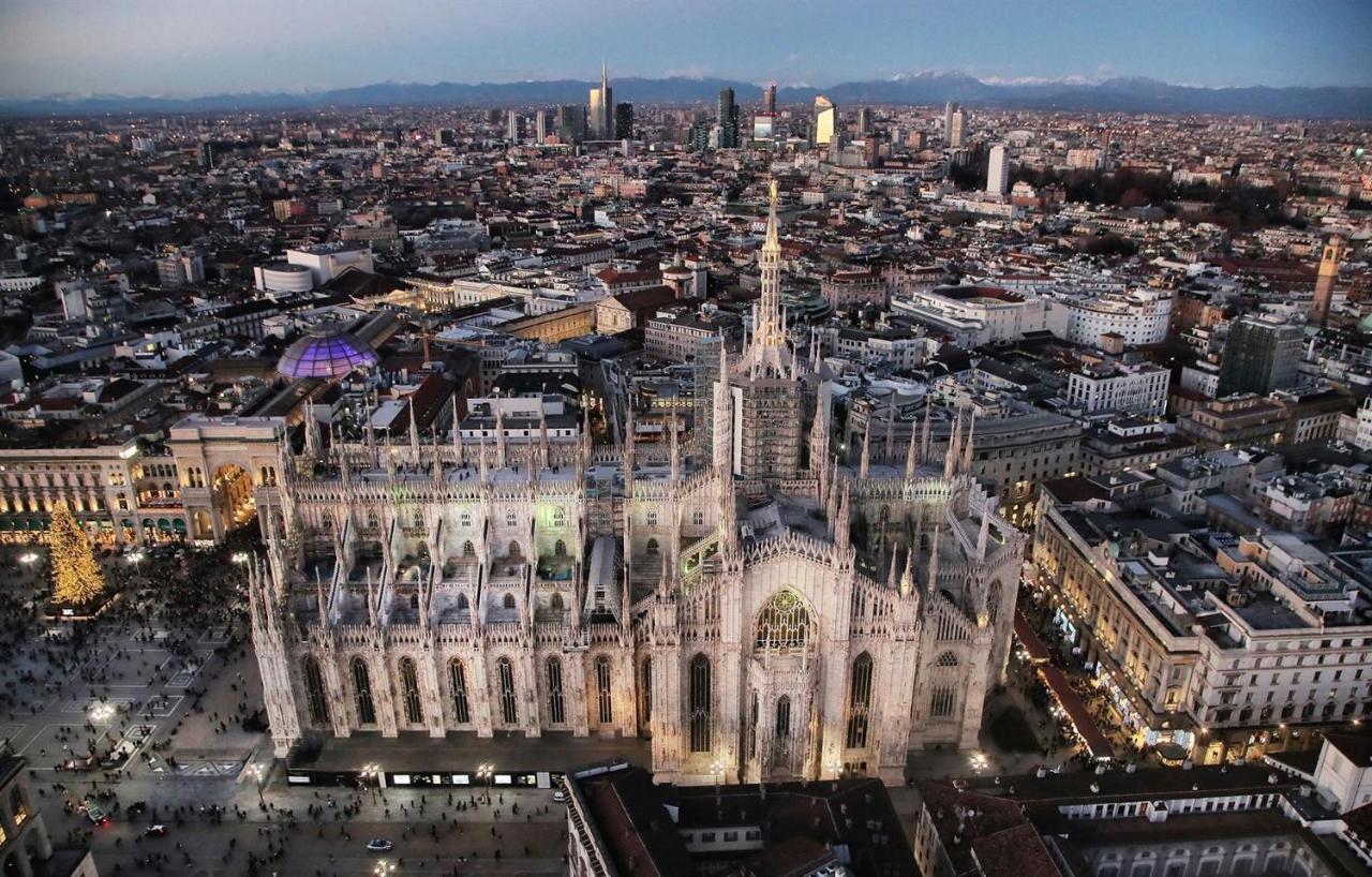 Duomo Milano Suite Exterior photo